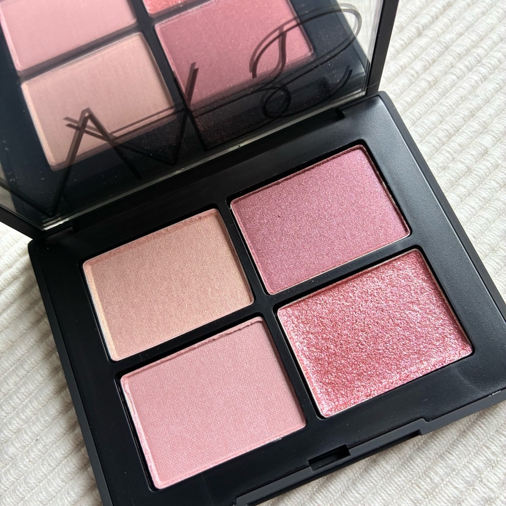 NARS QUAD EYESHADOW
Shade: KUALA LUMPUR - Picture 6 of 9